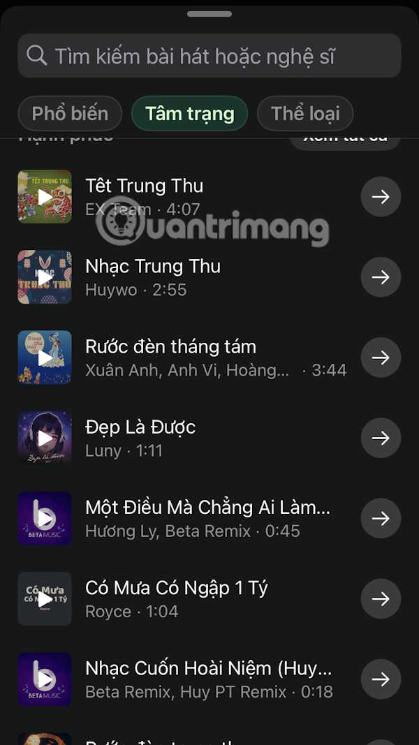 Tìm bài hát chèn vào WhatsApp
