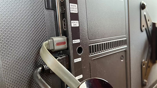 Điều khiển qua HDMI