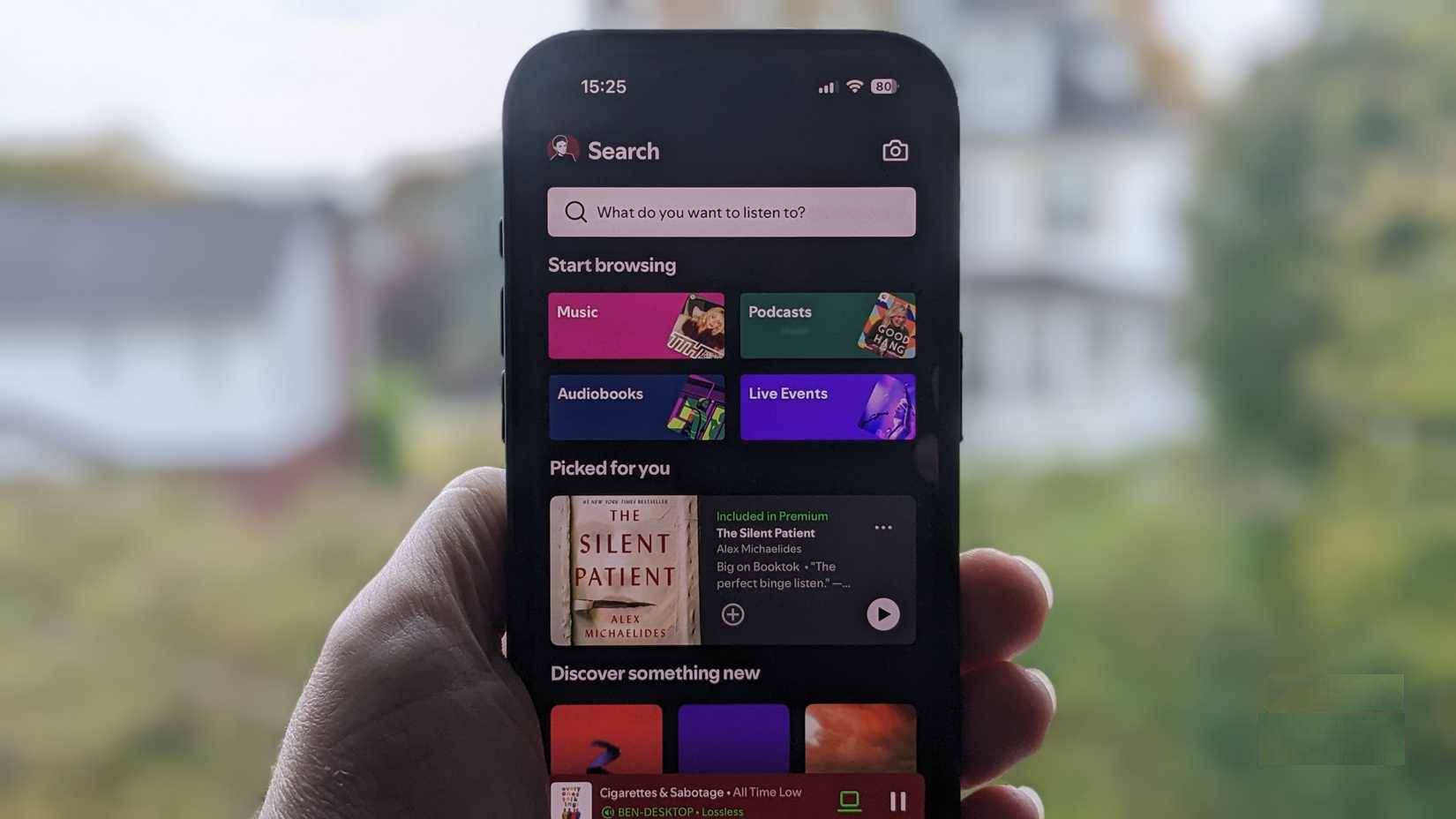 Màn hình chính Spotify trên iPhone 