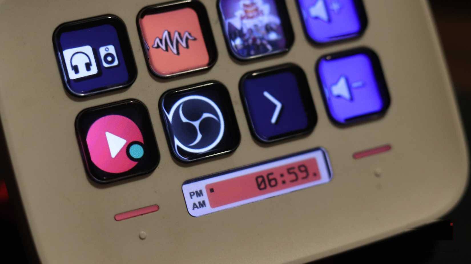 Chỉ báo hoạt động của ứng dụng trên Stream Deck Neo