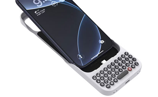 Dùng ốp lưng bàn phím 