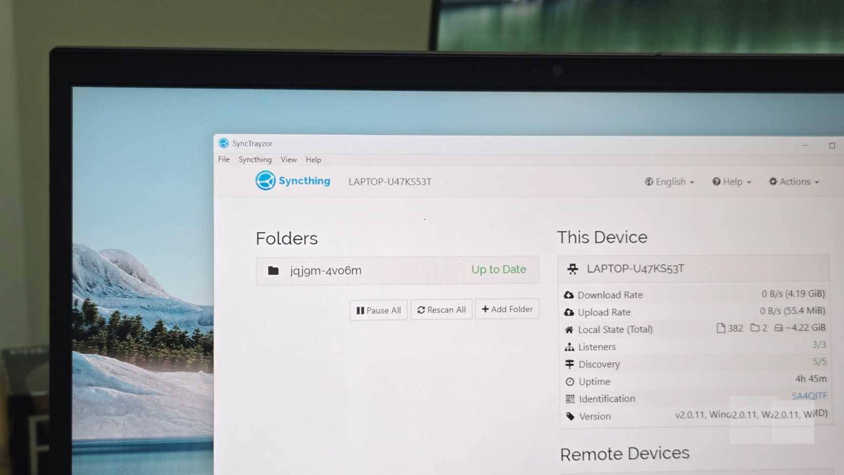 Ứng dụng SyncThing mở trên laptop Windows