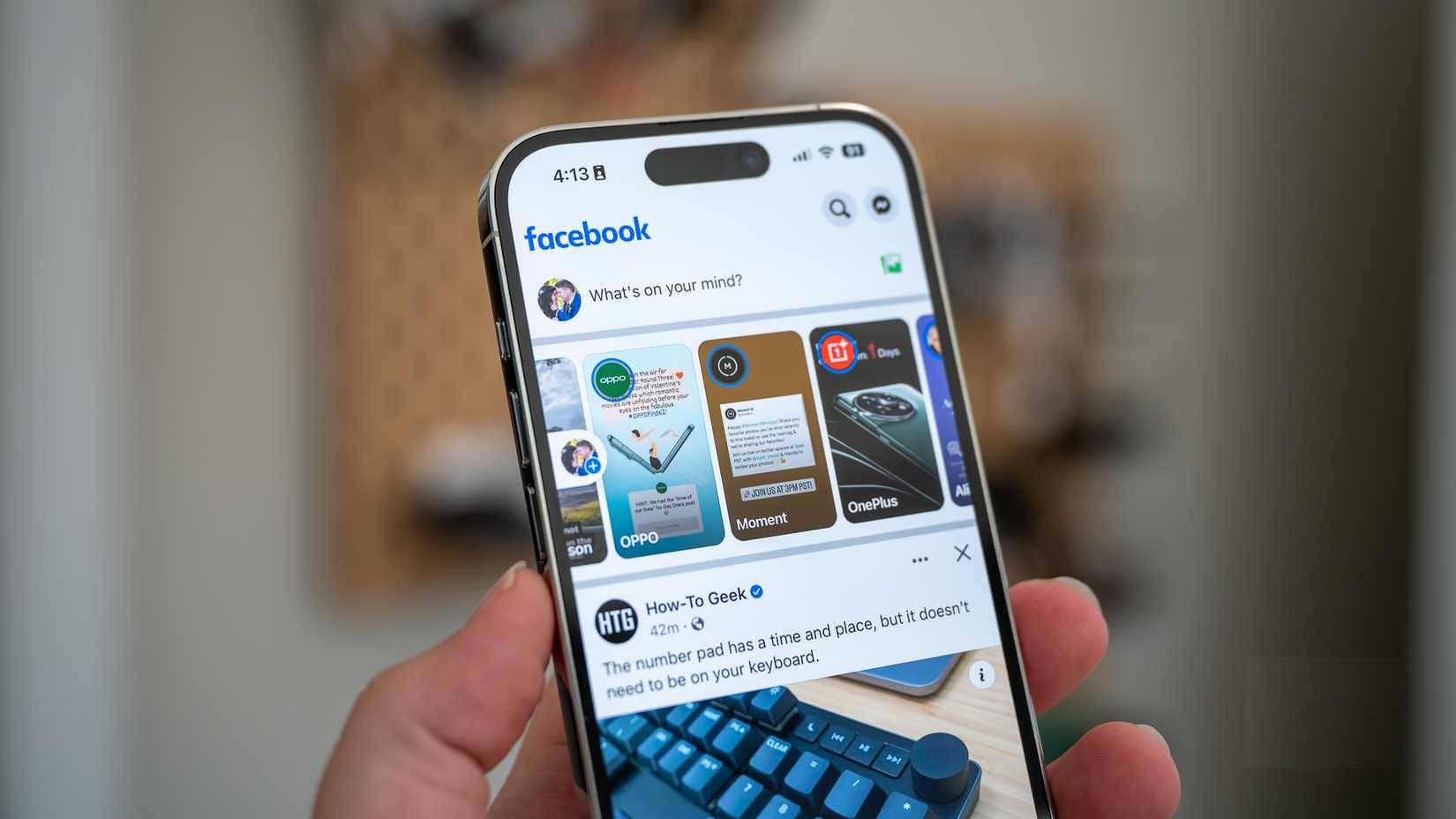 Trang chủ Facebook trên Apple iPhone 14 Pro