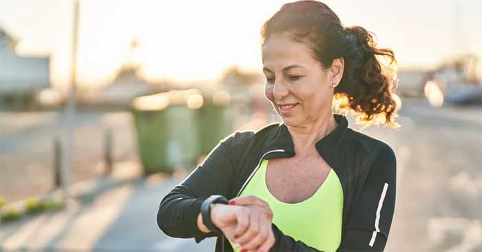 Đi bộ để có eo thon