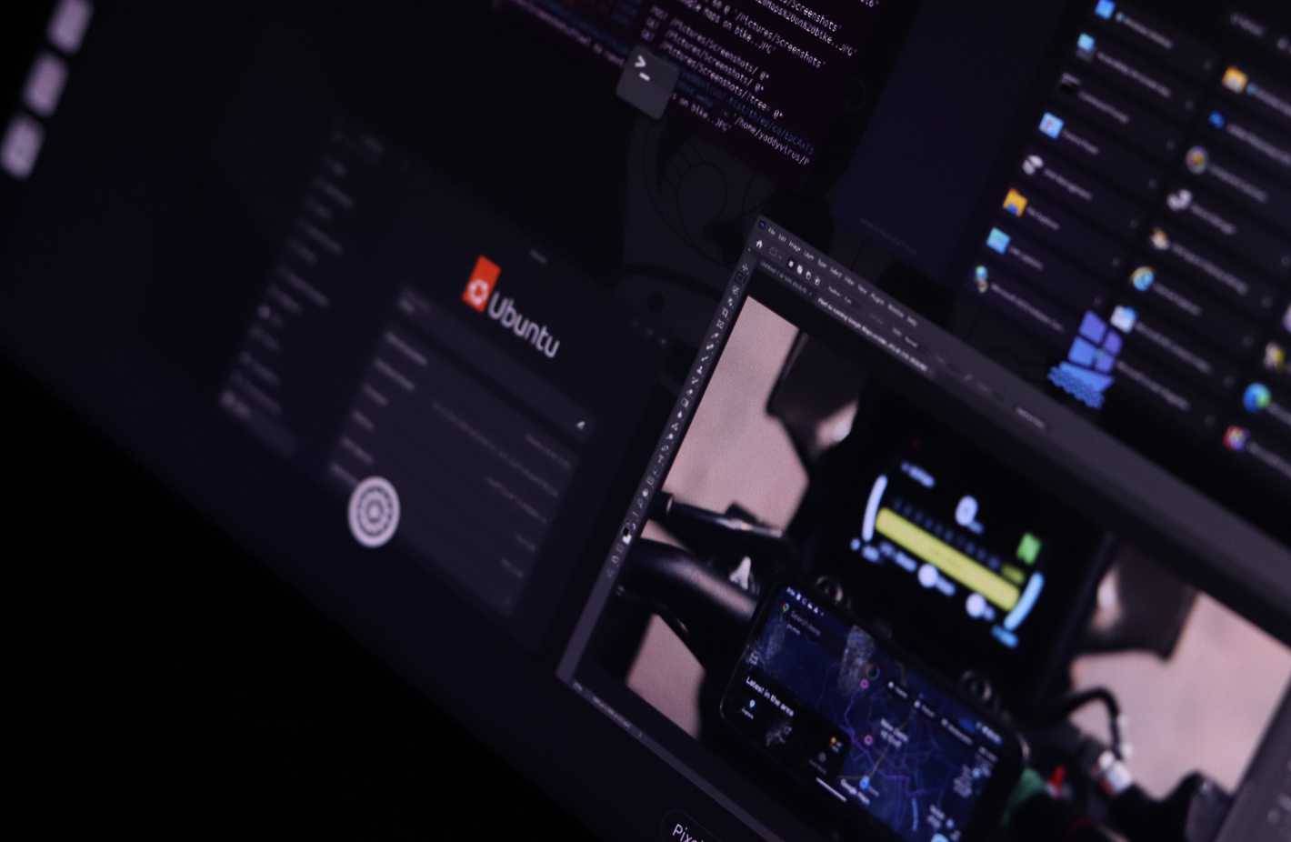Winboat chạy trên Ubuntu với các ứng dụng khác
