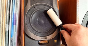 Bụi đang “giết chết” âm thanh của bạn — Cách vệ sinh loa đúng chuẩn