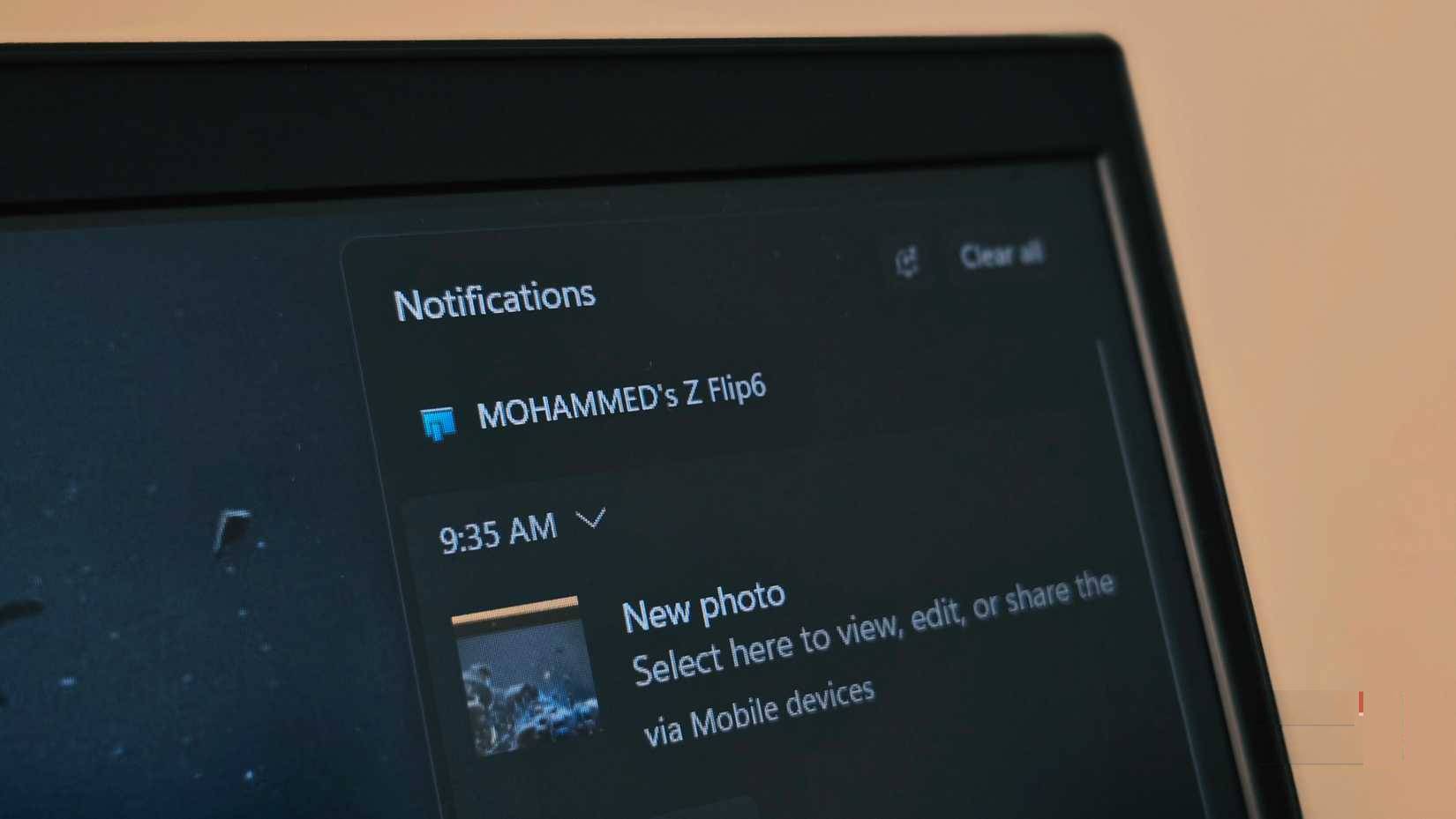 Bảng thông báo mở trên Windows 11