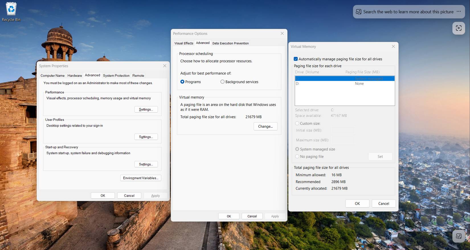 Hộp thoại bộ nhớ ảo hiển thị tính năng quản lý tự động được bật