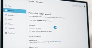 Cách bật khôi phục theo thời điểm Windows 11