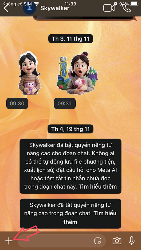 Giao diện nhắn tin WhatsApp