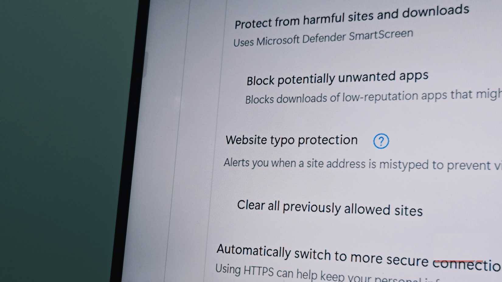 Bảo vệ chống lỗi chính tả trên trang web trong trình duyệt Edge