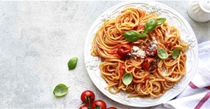 Những loại rau củ ăn chín tốt hơn ăn sống