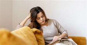 Trước khi kết thúc năm, hãy tự tặng cho mình món quà bằng cách "reset" tình yêu bản thân