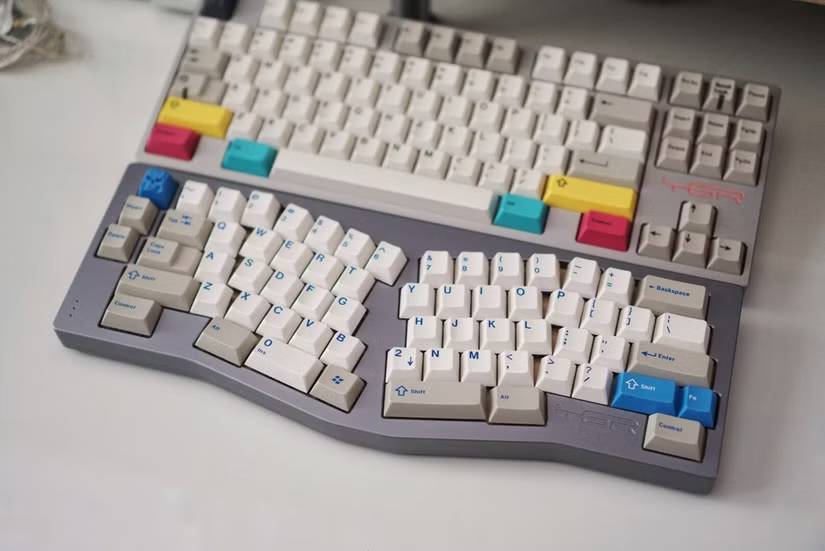 Bàn phím Alice so với bàn phím thông thường