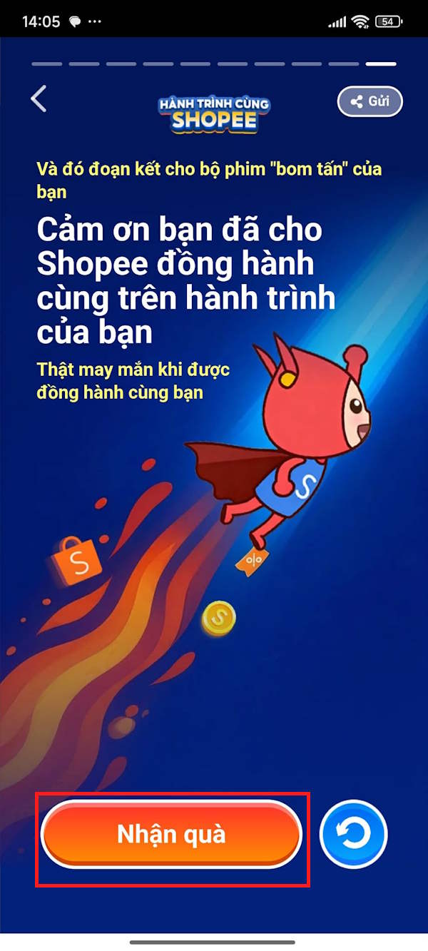 Nhận quà từ Shopee