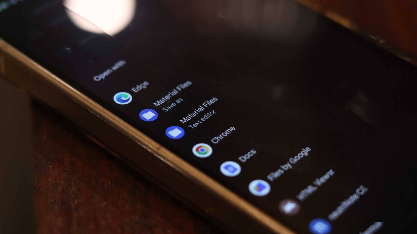 Trình soạn thảo văn bản Material Files