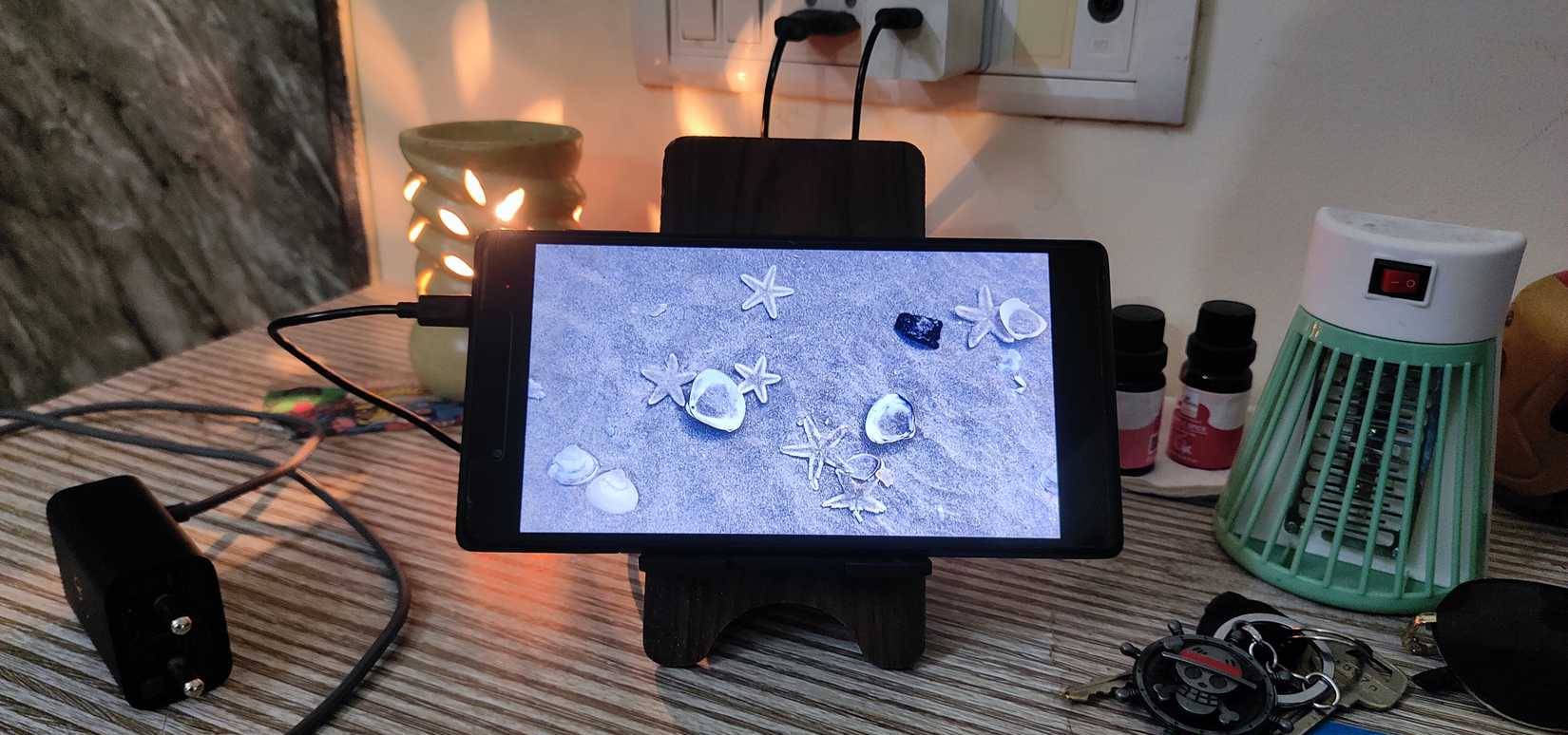 Ứng dụng Fotoo chạy trên máy tính bảng Android cũ