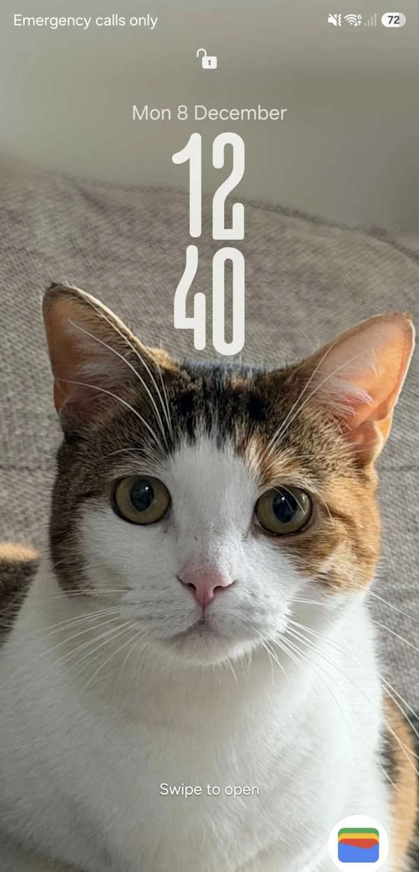 Tự động đổi đồng hồ theo hình nền trên Samsung