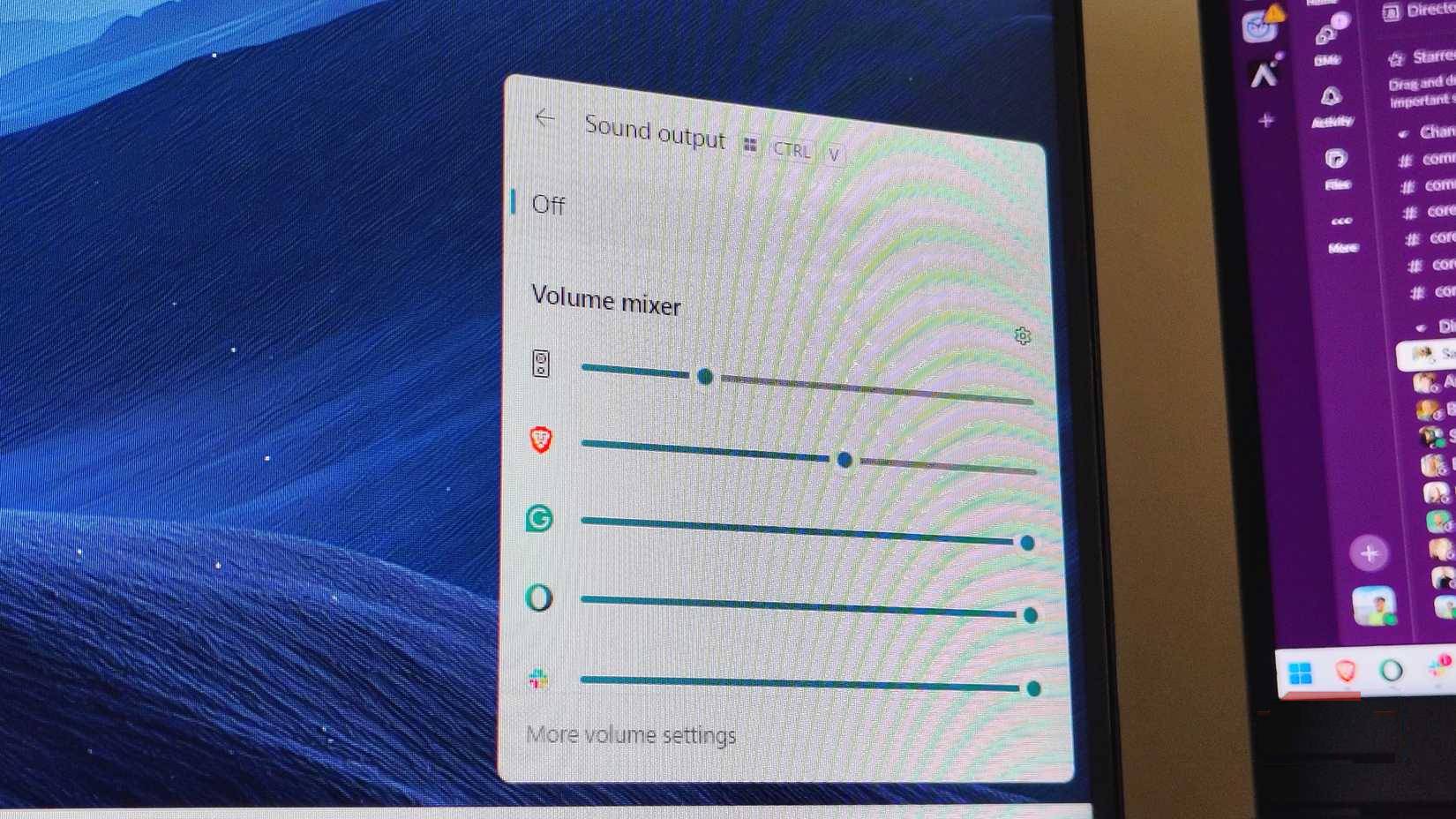 Volume mixer mặc định của Windows