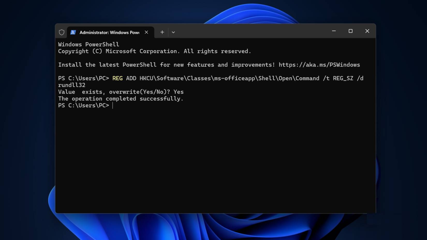 Chạy Windows PowerShell với quyền admin và lệnh ghi đè lên shortcut Copilot
