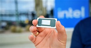 Intel ra mắt Core Ultra 300 Series: chip AI PC 2nm, hiệu năng tăng mạnh, pin lên tới 27 giờ