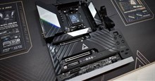 Bo mạch chủ X870(E) UNIFY-X MAX mới của MSI: Giấc mơ của những người đam mê ép xung