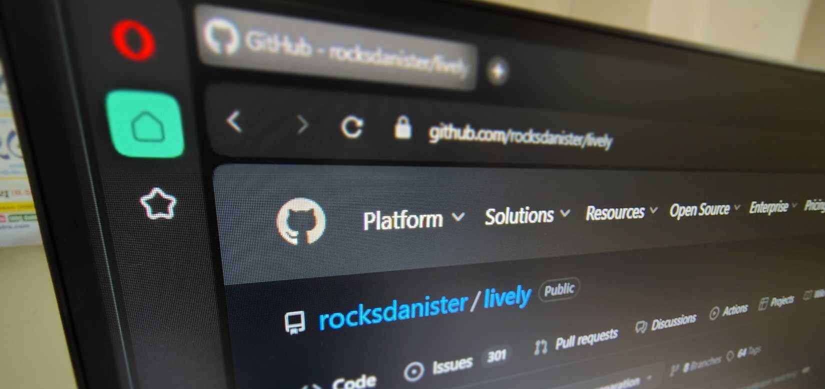 Ứng dụng Lively Wallpaper trên Github