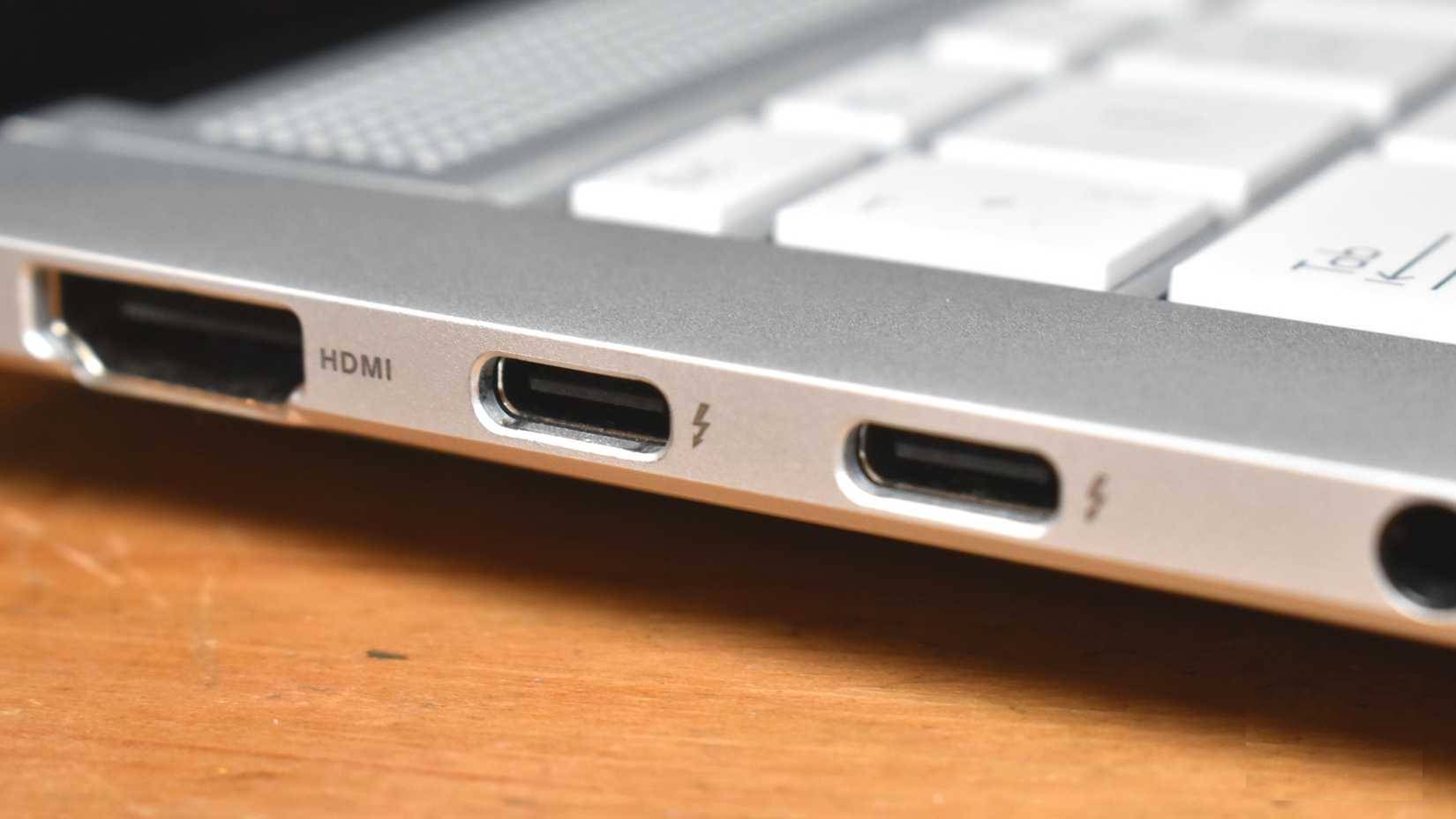 Cổng Thunderbolt trên máy tính xách tay