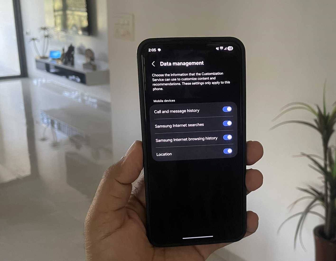 Điện thoại Samsung hiển thị menu quản lý dữ liệu
