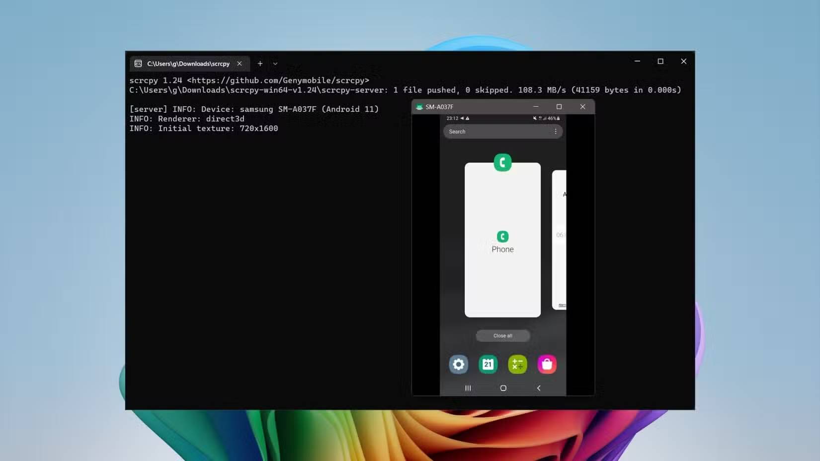Phần mềm Scrcpy đang chạy trên laptop Windows với màn hình Android được chiếu