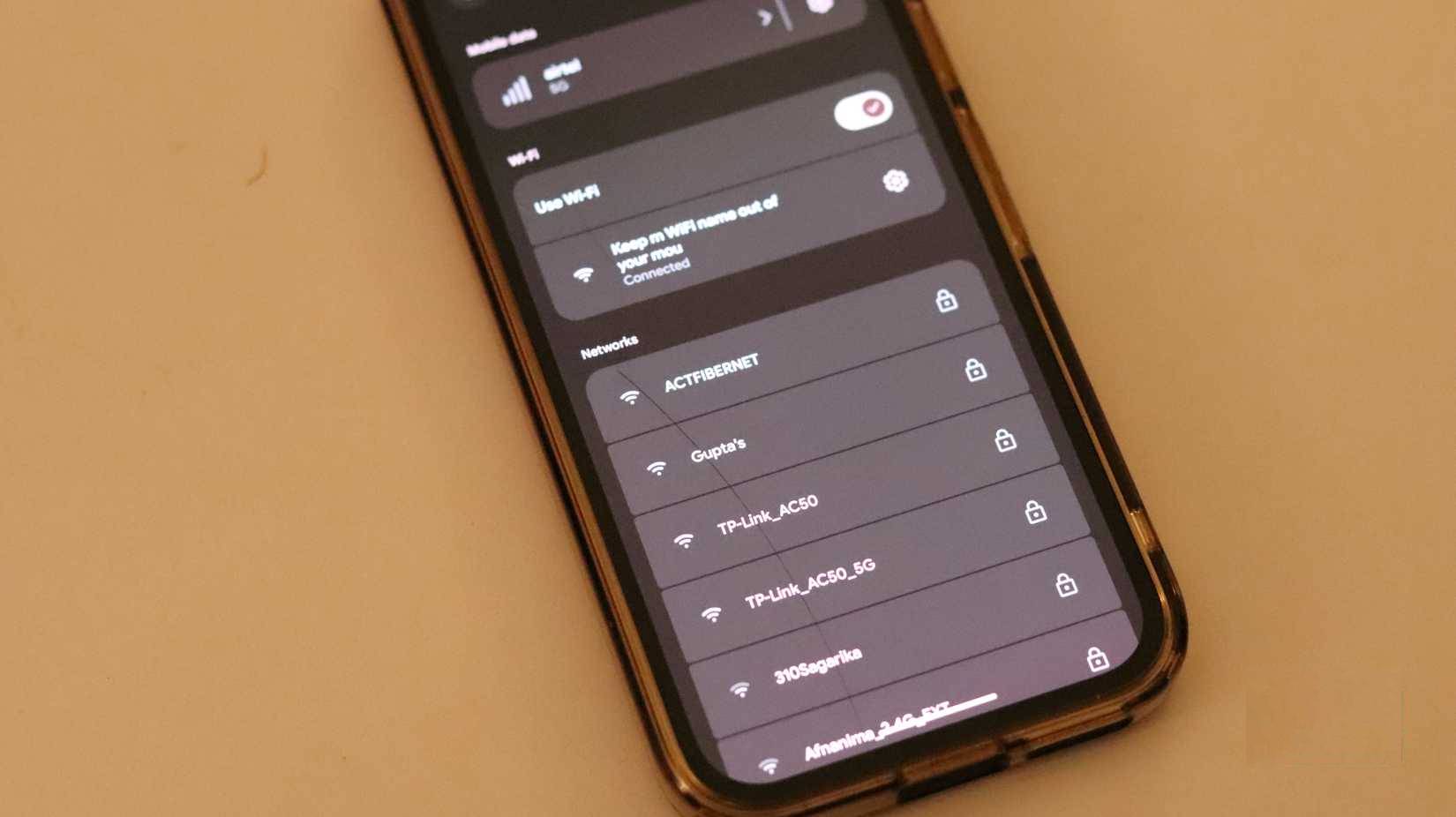 Điện thoại Android hiển thị các mạng Wi-Fi