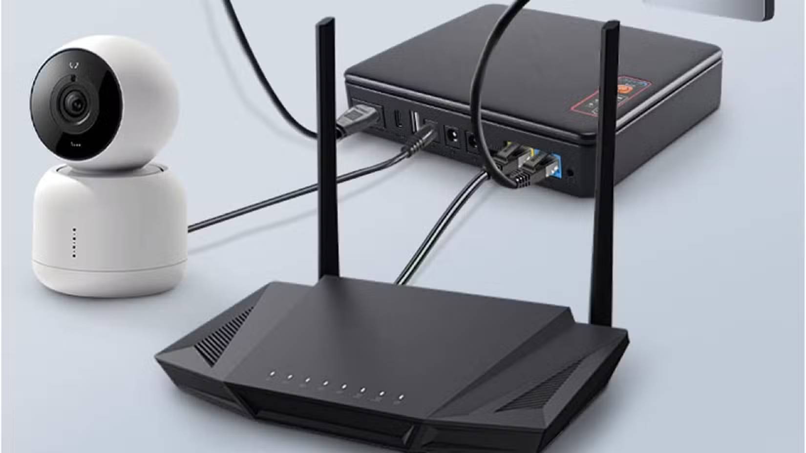 Camera an ninh cắm vào router