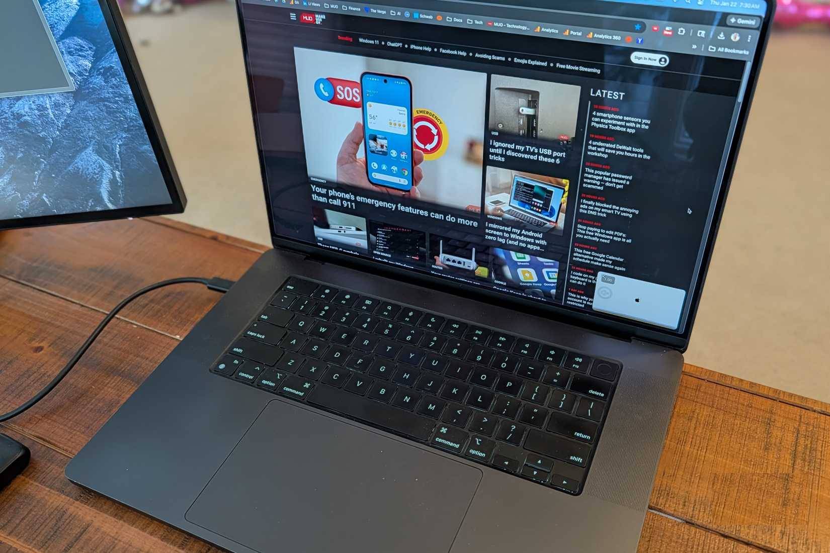 Máy tính xách tay Mac