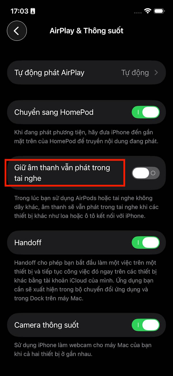 Âm thanh phát trong tai nghe
