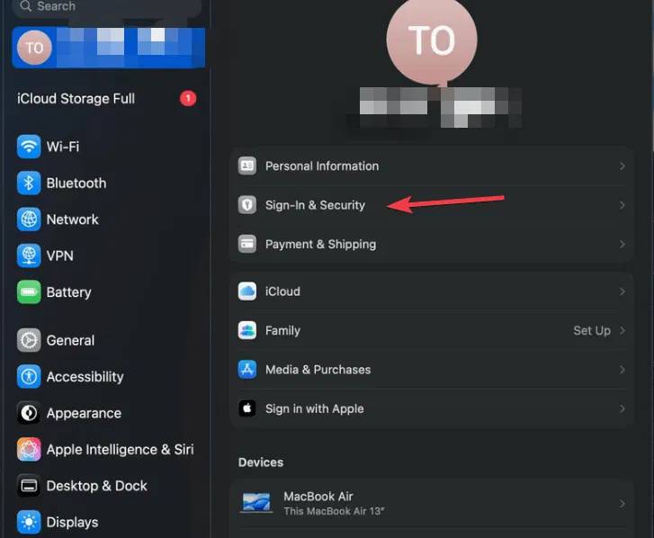 Nhấn vào Sign-In & Security trên macOS