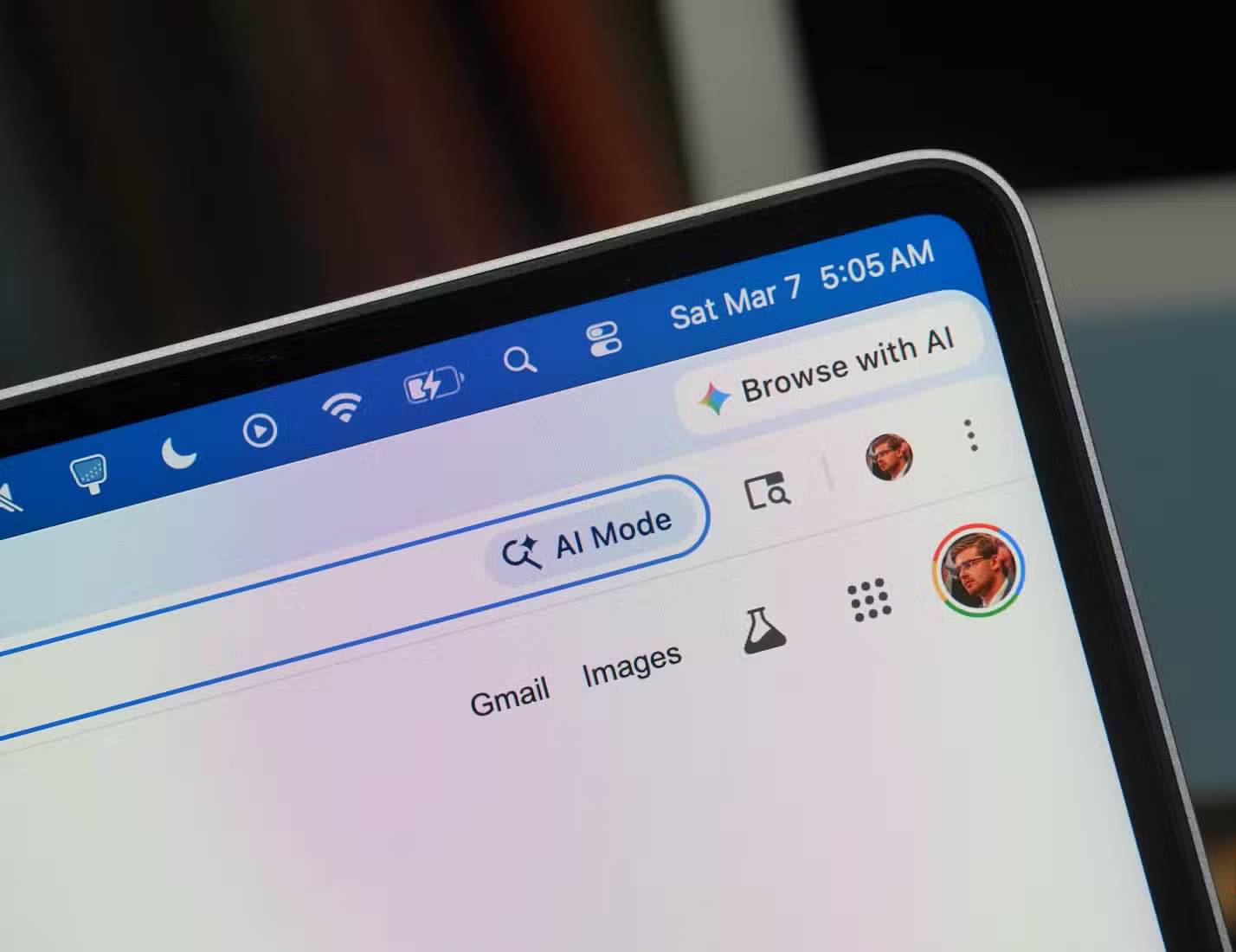 Nút Browse with AI trong Chrome.