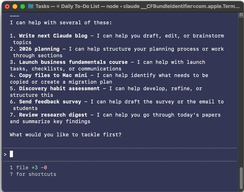Claude trả lời bằng một danh sách các nhiệm vụ khi được hỏi: "Trong danh sách việc cần làm của tôi có việc gì mà bạn có thể thực hiện giúp không?"
