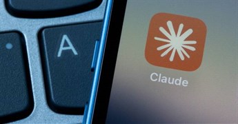 Hacker đang ngụy trang phần mềm độc hại dưới dạng Claude Code, người dùng rất dễ bị mắc bẫy!