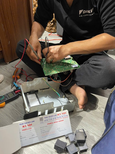 Sửa chữa điều hòa có bảo hành