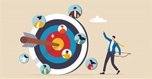 Xây dựng hồ sơ khách hàng với sự hỗ trợ của AI