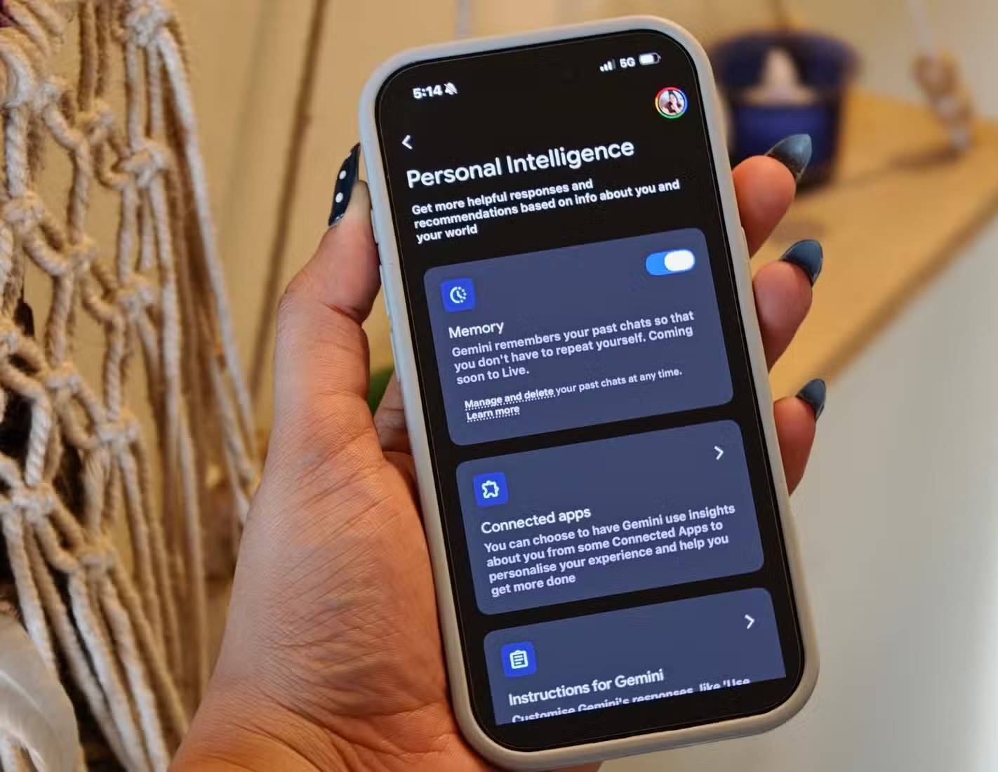 Trang Personal Intelligence trên ứng dụng Gemini trên iPhone