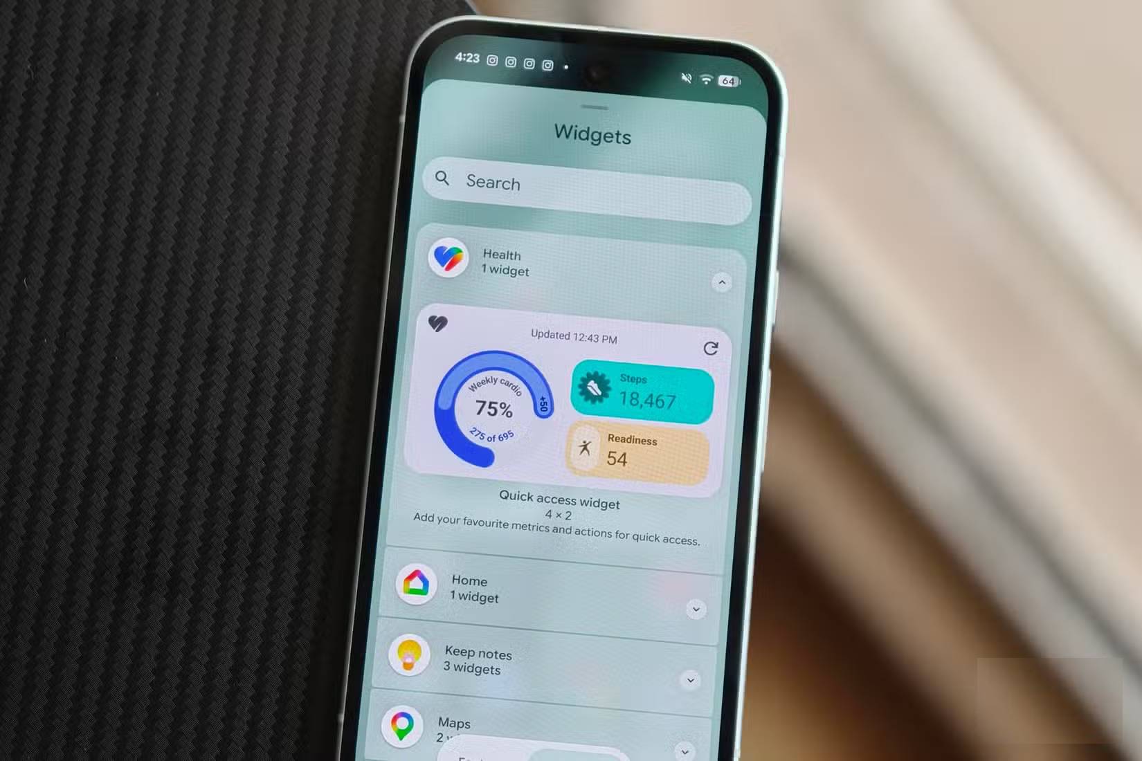 Tiện ích Google Health trên Pixel 10a