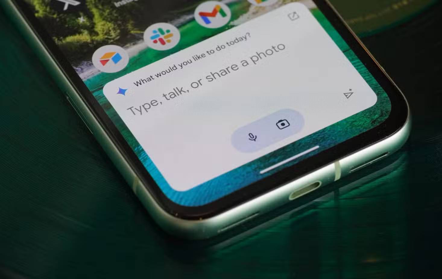 Google Gemini trên điện thoại Android