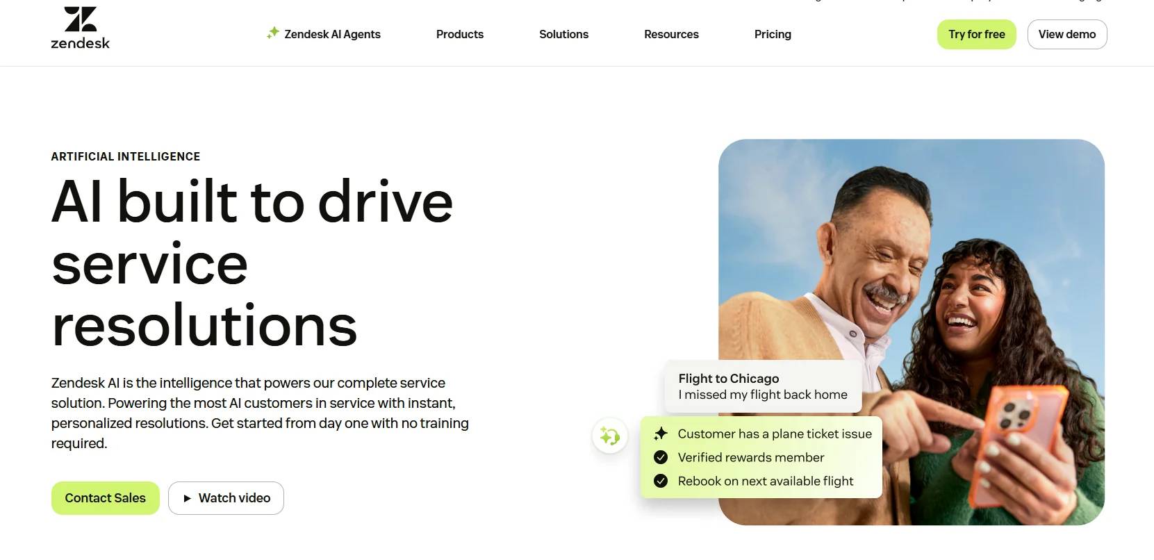 Dashboard dịch vụ của Zendesk AI với không gian làm việc đa kênh cho nhân viên, tính năng điều phối phiếu yêu cầu và các công cụ xây dựng cơ sở kiến ​​thức